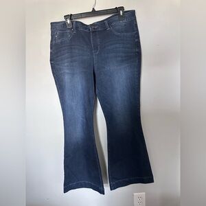 Laurie Felt Silky Flare Women's Jeans